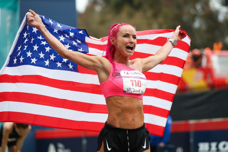 Ashley Paulson Averaged 7:21 Pace for 100 Miles—and Smashed the World Record