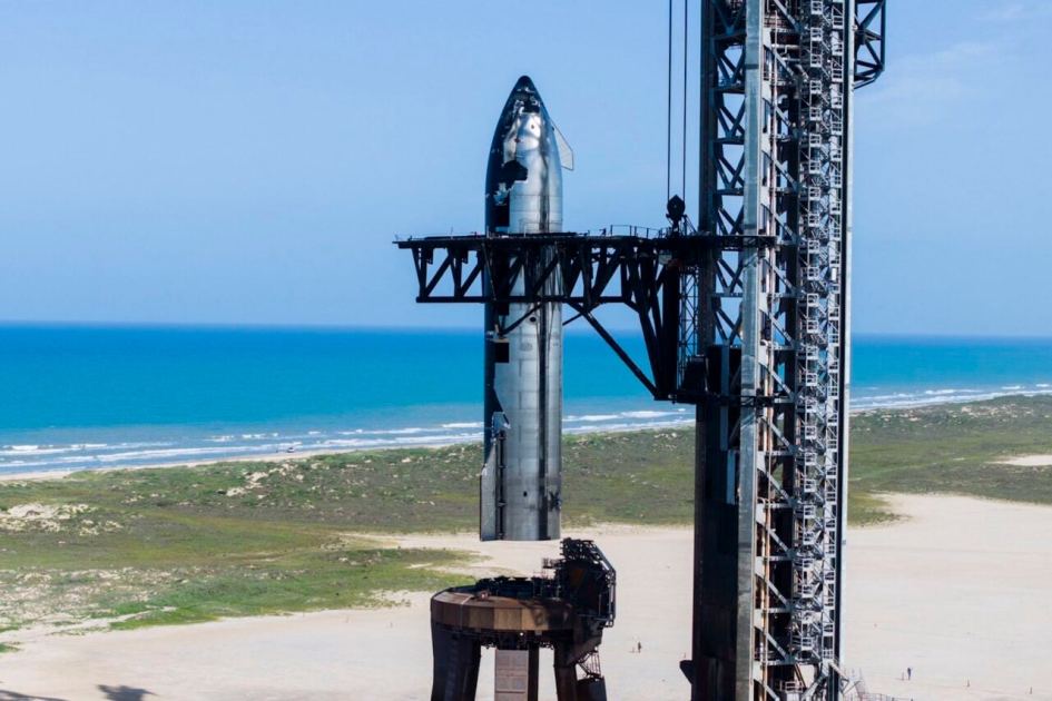 Explosion Rocks SpaceX’s Test of Water Deluge System Ahead of Starship Launch
