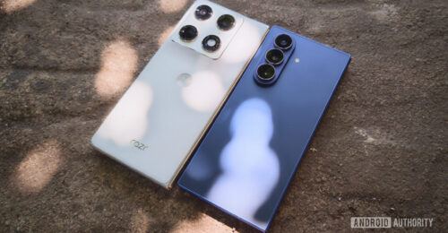 After a month with the Razr Fold, I can’t go back to the Galaxy Z Fold 7