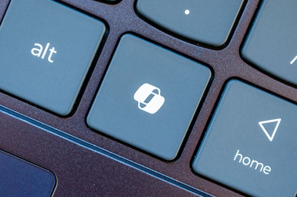 Why I'm skipping the "AI PC" trend and building a "privacy PC" with Linux instead