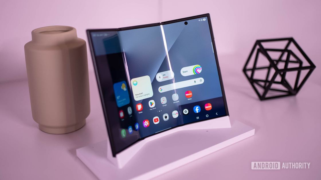 Dreaming of a wide version of Samsung’s Galaxy Z TriFold? Here’s how that might take shape