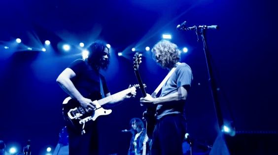 The Raconteurs Reunite At Jack White’s Nashville Show, Announce 20th Anniversary Vault Package