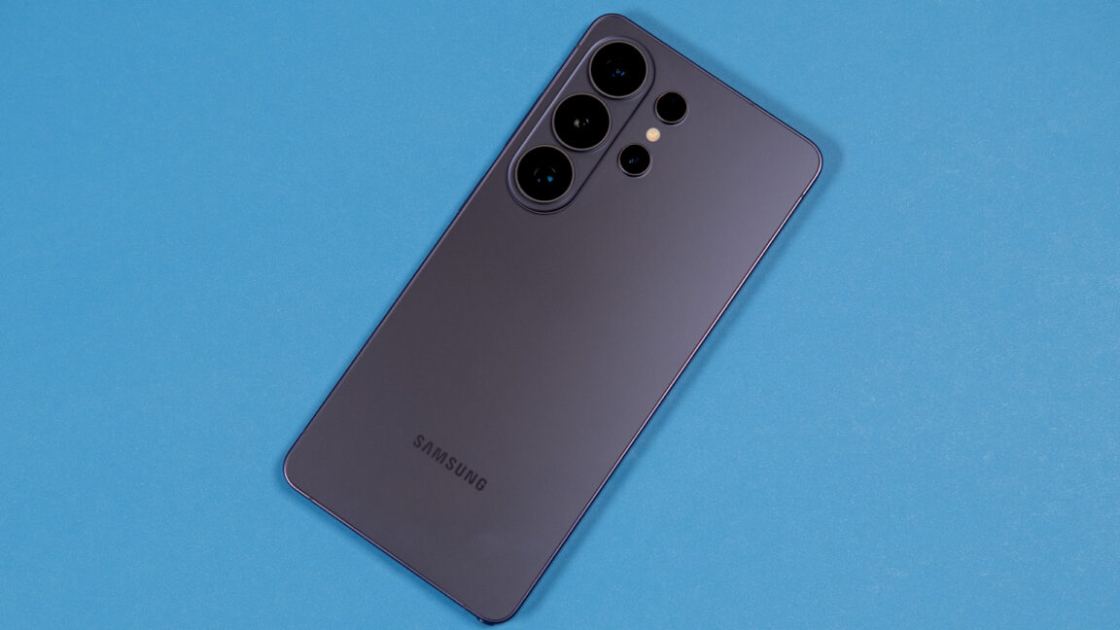 Report: Samsung execs worried company could lose money on smartphones for the first time