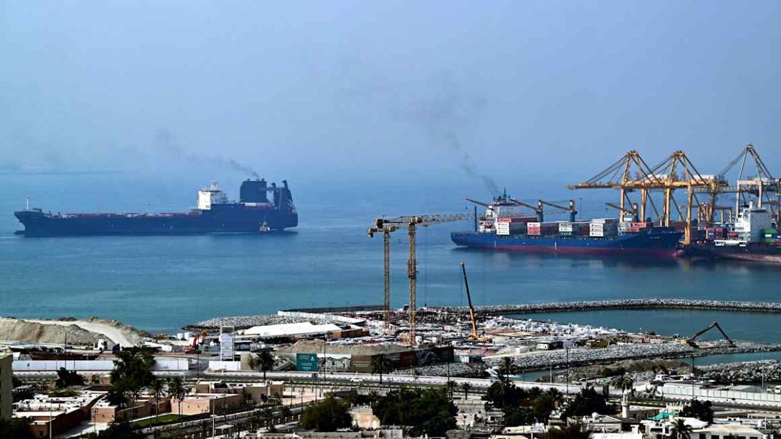 US pauses Iran strikes as Oman pursues Hormuz transit deal
