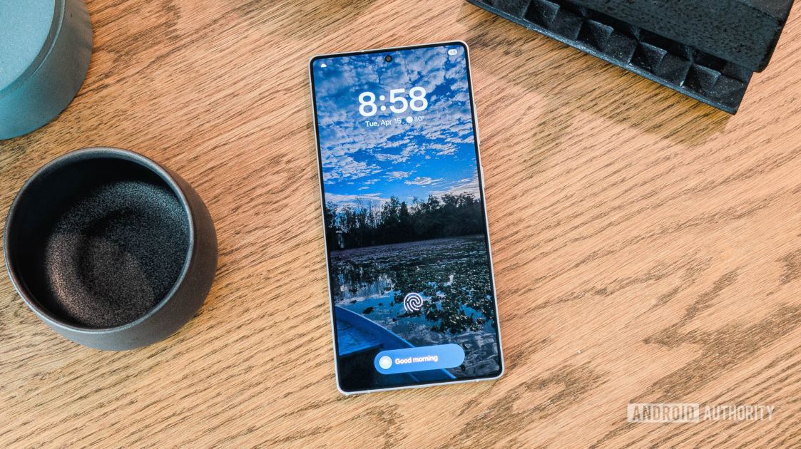 Samsung Galaxy S25 Ultra hits all-time low with $500 off