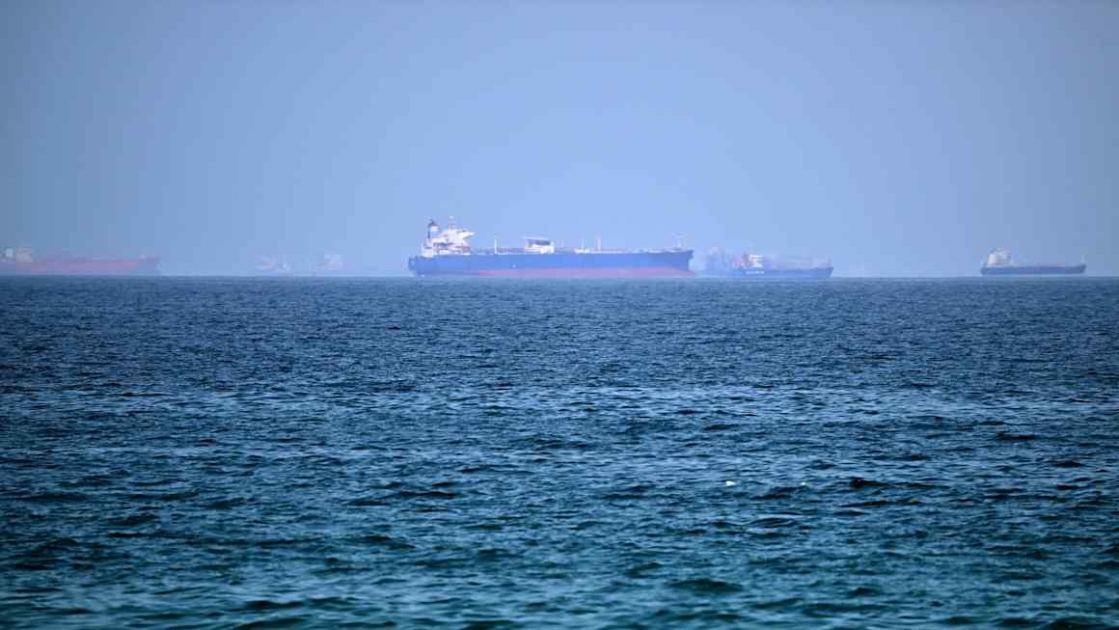 US launches new wave of Iran strikes after attacks on tankers
