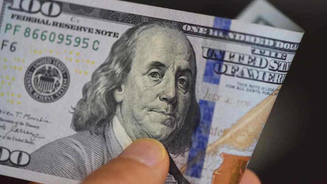 Investors pile into bullish dollar bets as ‘US exceptionalism’ trade returns