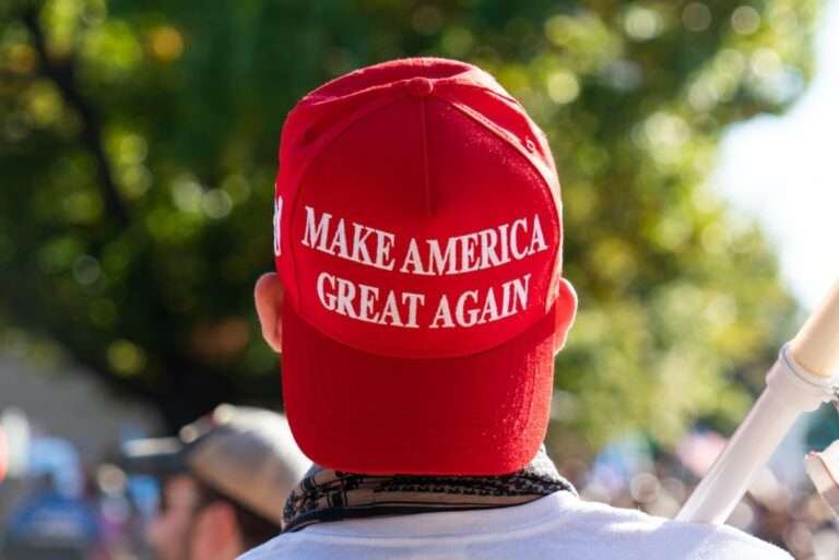At Trump's midterm "Trumpapalooza," "any Republican" will do