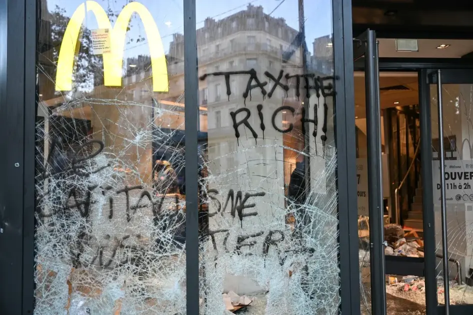 
            OPINION: France's far-left rioters will usher in a far-right government
        