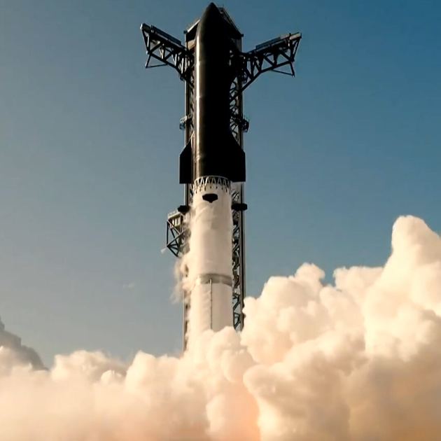 On Second Test of Its Newest Starship Design, SpaceX Sticks the Landing