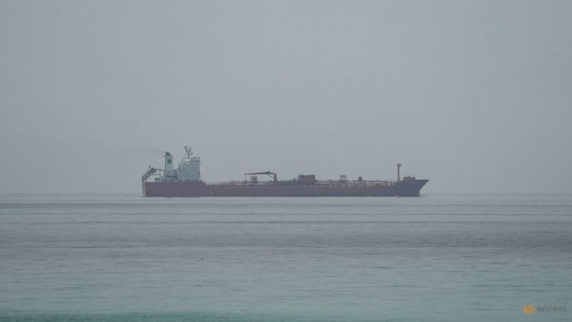 Oil prices slip as traders weigh strong Mideast exports against Gulf tensions