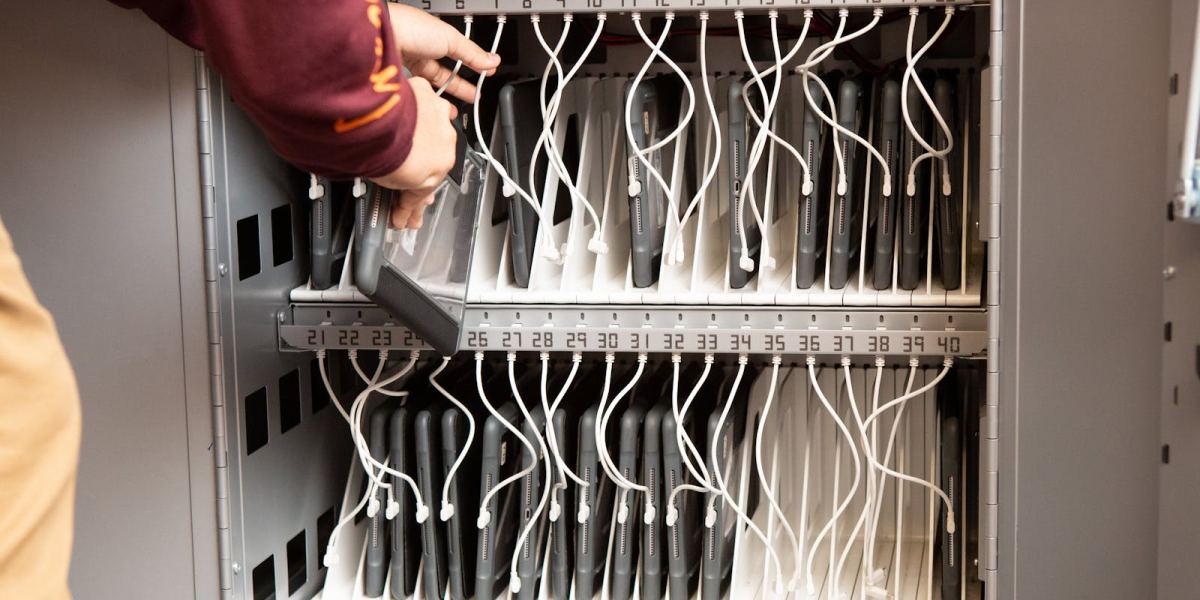 Report: School IT Officials Worried About AI Adoption, Cybersecurity