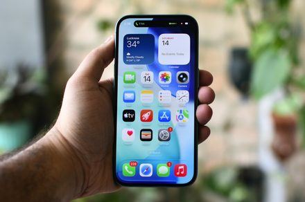 Siri is years late to the AI party, but it’s iOS 27 overhaul could still be a beta experience