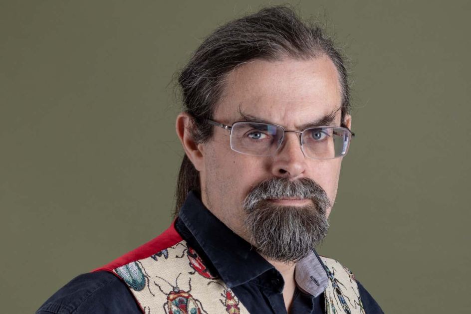 Adrian Tchaikovsky: 'I try and do interesting aliens'