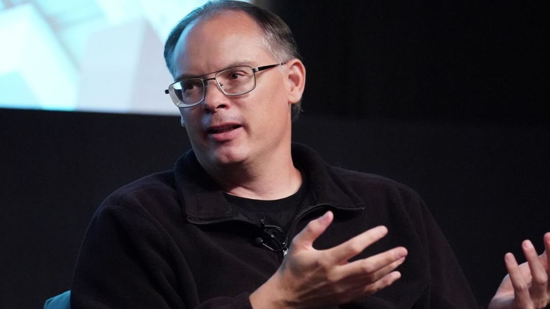  A programmer with terminal brain cancer was caught in Epic's mass layoff, but CEO Tim Sweeney says the studio 'will solve the insurance for them' 