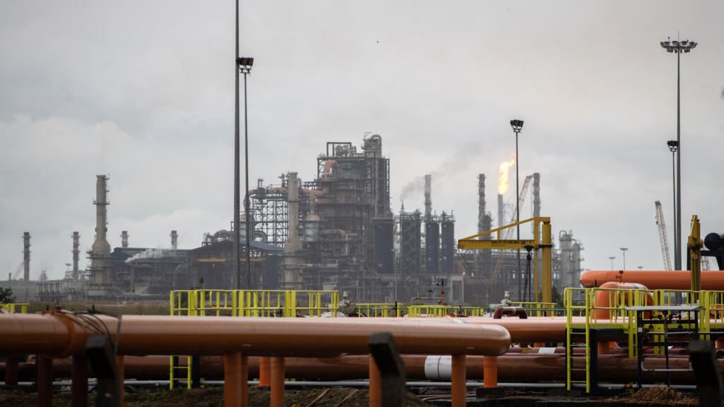 Dangote refinery launches Africa’s biggest IPO for retail investors