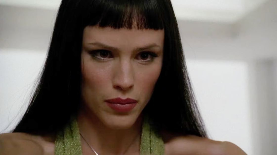 J.J. Abrams' Hit Spy Show Enlisted A Former James Bond As A Secret Agent Guest Star