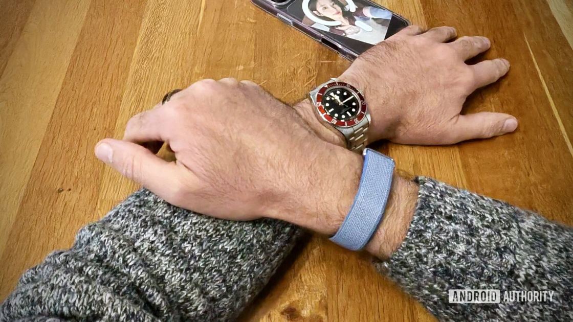 Fitbit Air is about to get another rival, this time from a brand for pro athletes