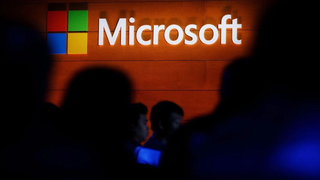 Microsoft offers to buy out a quarter of its workforce