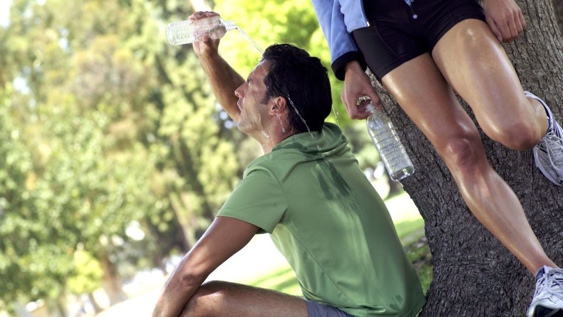 How to Tell the Difference Between Heat Exhaustion and Heat Stroke