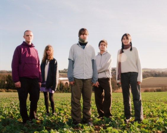 1000 Rabbits – “Rubik’s Cube”