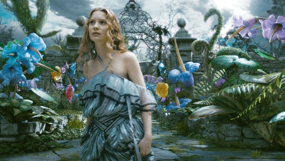 10 Essential Fantasy Books You Need to Read at Least Once in Your Life