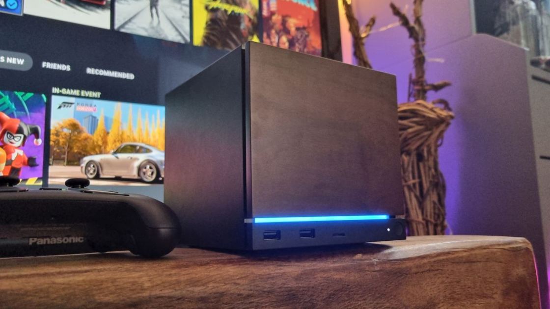  Valve says it isn't subsidizing the Steam Machine's $1050 price because of its 'religious' refusal to 'build a more closed system' 