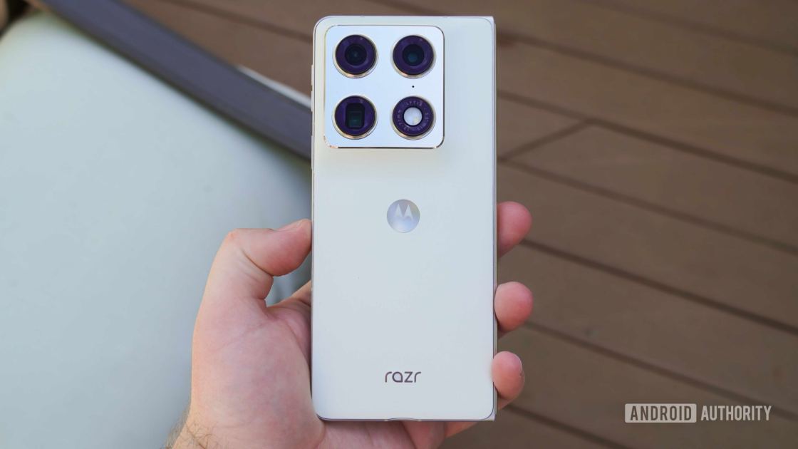 I spent 7 days with the Motorola Razr Fold, and it does one thing better than every other foldable