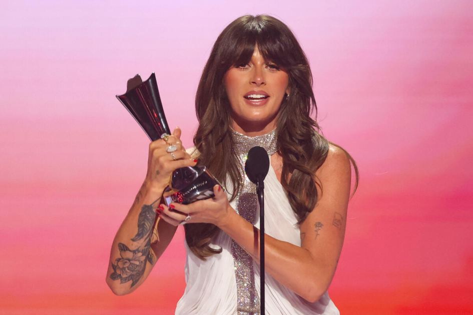 Ella Langley Sweeps ACM Awards With Seven Wins; Cody Johnson Wins His First Entertainer of the Year Prize