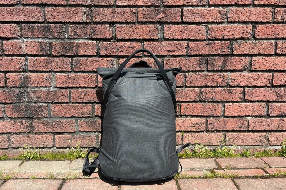 This Peak Design Backpack/Tote Can Handle Commutes, Biking, Gym Sessions, Travel, and More