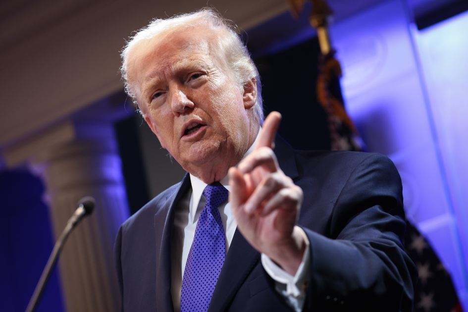 Donald Trump Discloses at Least $220 Million in Q1 Financial Transactions, Including Purchases of Paramount, WBD, Netflix, Disney and Comcast Securities