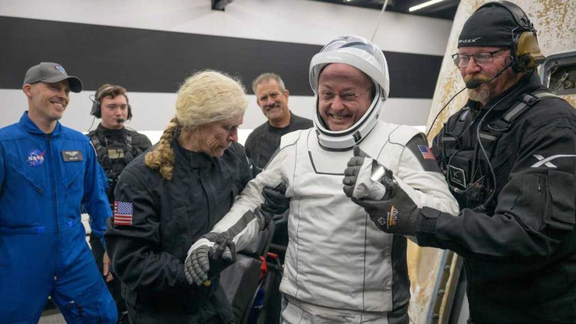  Mystery medical episode that left astronaut unable to speak shows one of NASA's biggest risks as moon missions ramp up 