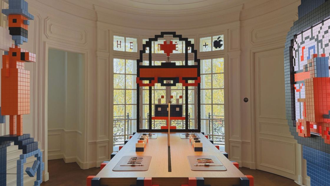 An Apple Store in France looks like a Hermès Apple Watch
