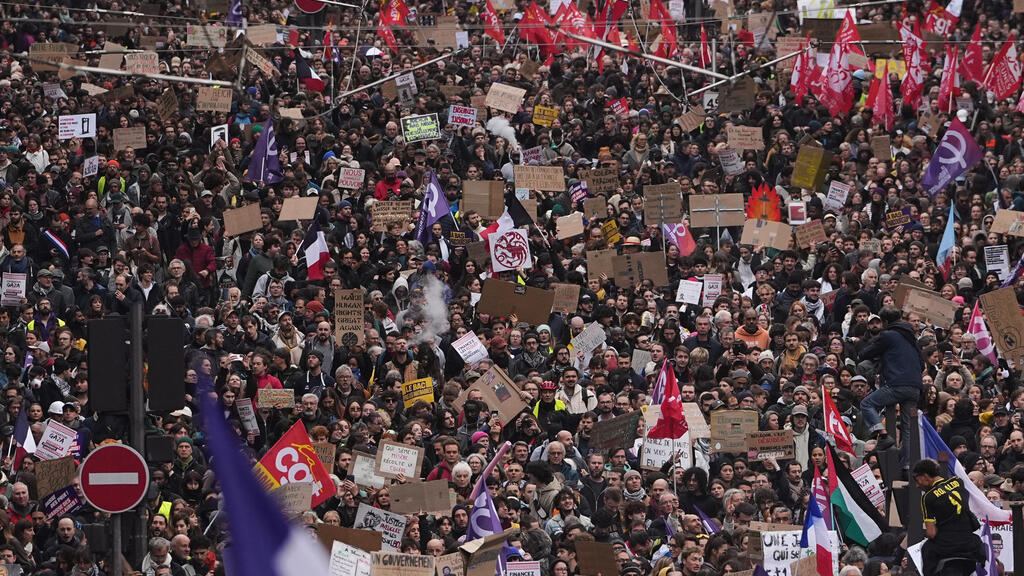 'The marches went well' – French government on demonstrations a week after looting and violence