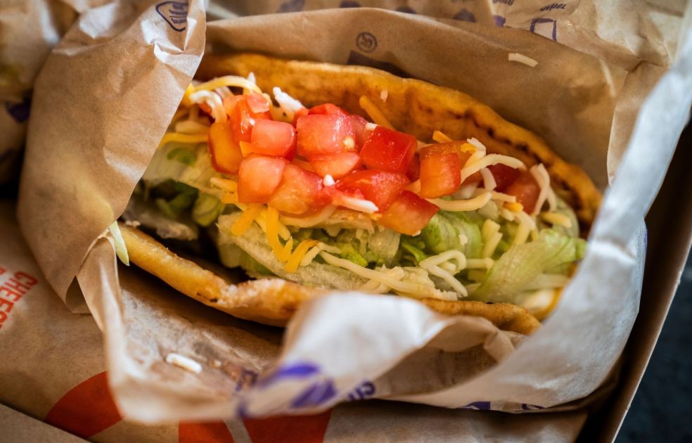 Months After the Lettuce Parasite Outbreak, Taco Bell Is Still Struggling With Lower Traffic