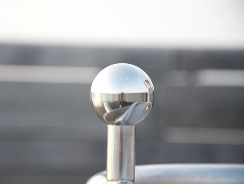 Painters have been lying with mirrors for 600 years