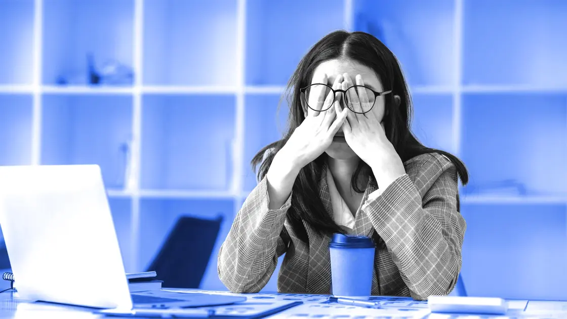 Feeling Defeated at Work? You Might Be a Defensive Leader