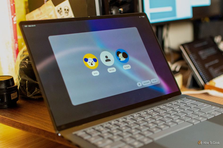 How to add a second user profile to a Googlebook