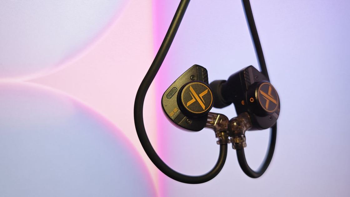  Budget banger! The $35 Op.22 earphone has 2 sound profiles, both great 