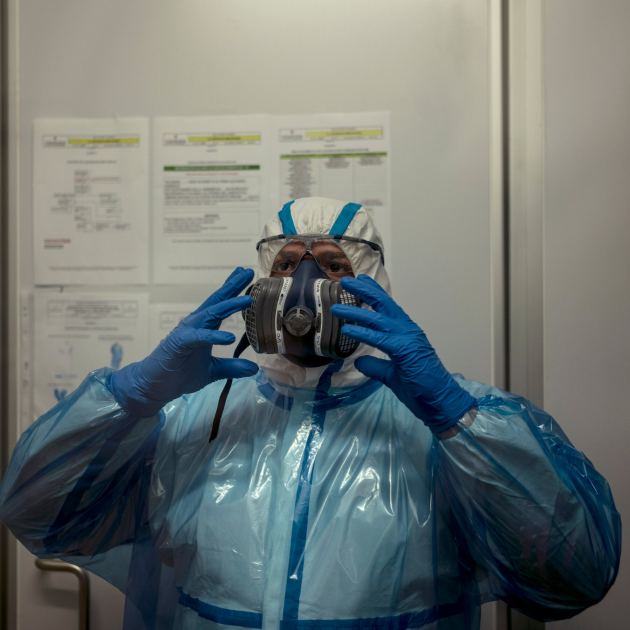 Leaked A.I. Queries Raise Fears of New Biological Weapons Race