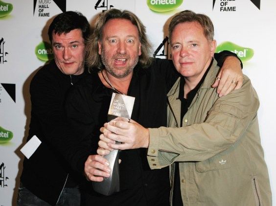 Peter Hook Won’t Join New Order At Rock Hall Podium, But May Perform If They Apologize