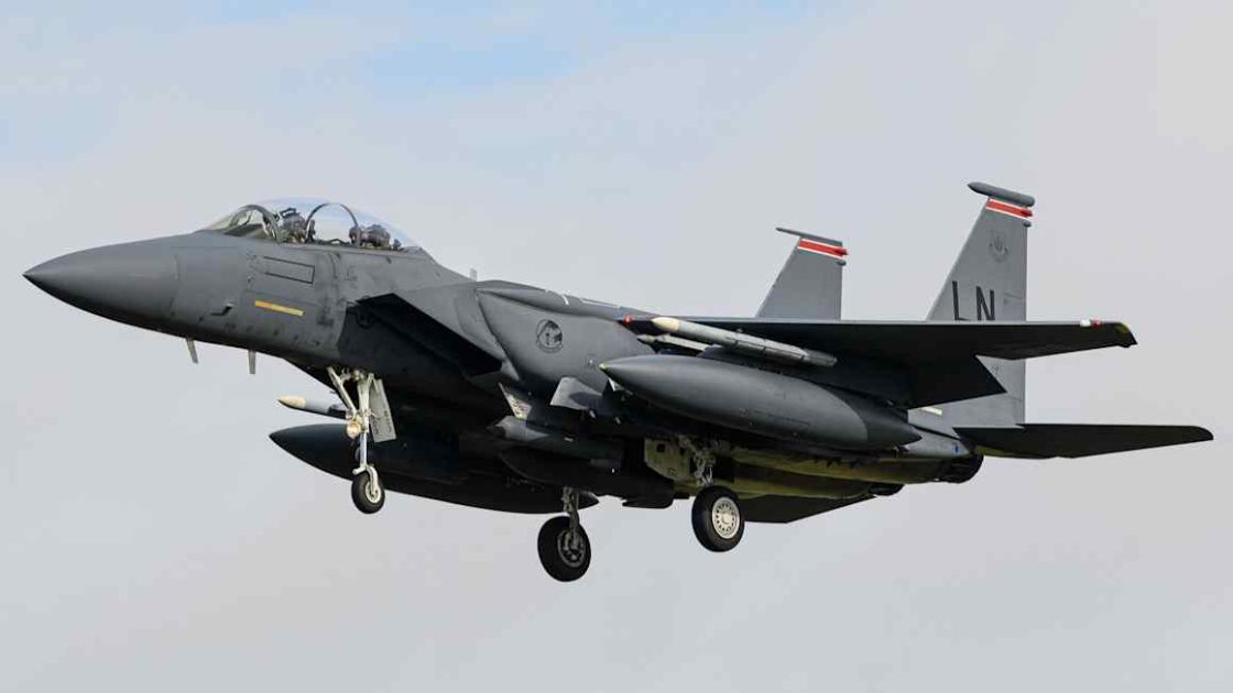 US fighter jet shot down over Iran