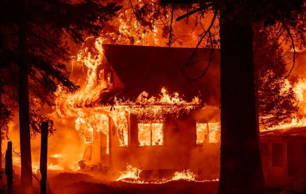 Insiders Warn Insurers’ Climate Retreat Could Spark 2008-Style Crash