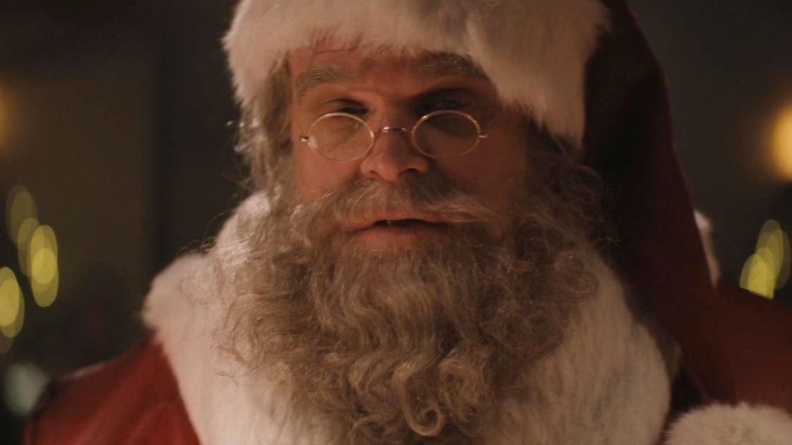 David Harbour's Violent Action Movie With Die Hard Vibes Is A Must-Watch On Netflix