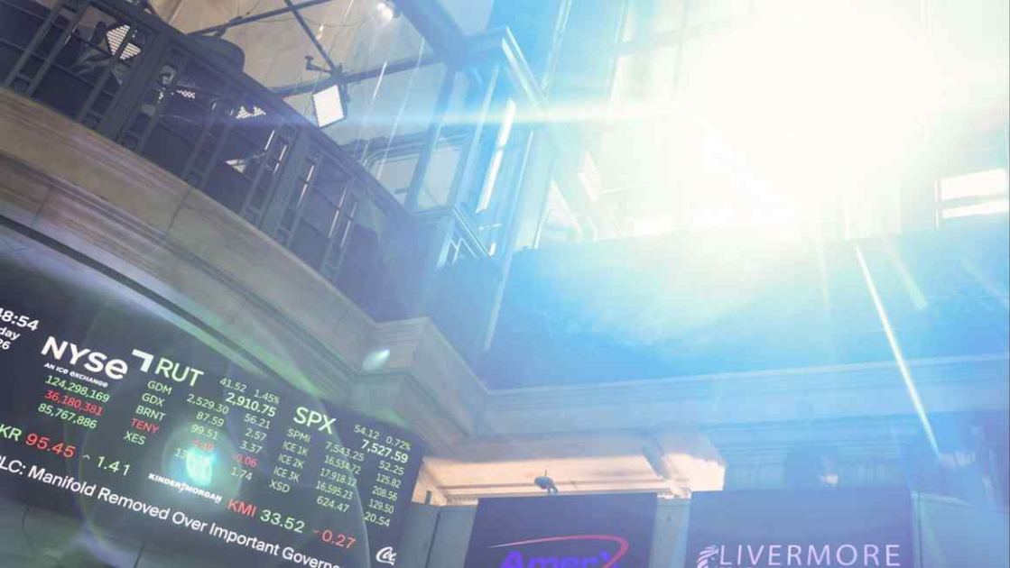 Wall Street bulls bet US stocks rally will defy bubble fears