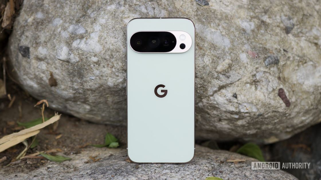 After 10 months with the Pixel 10 Pro, I can’t stand these 3 issues