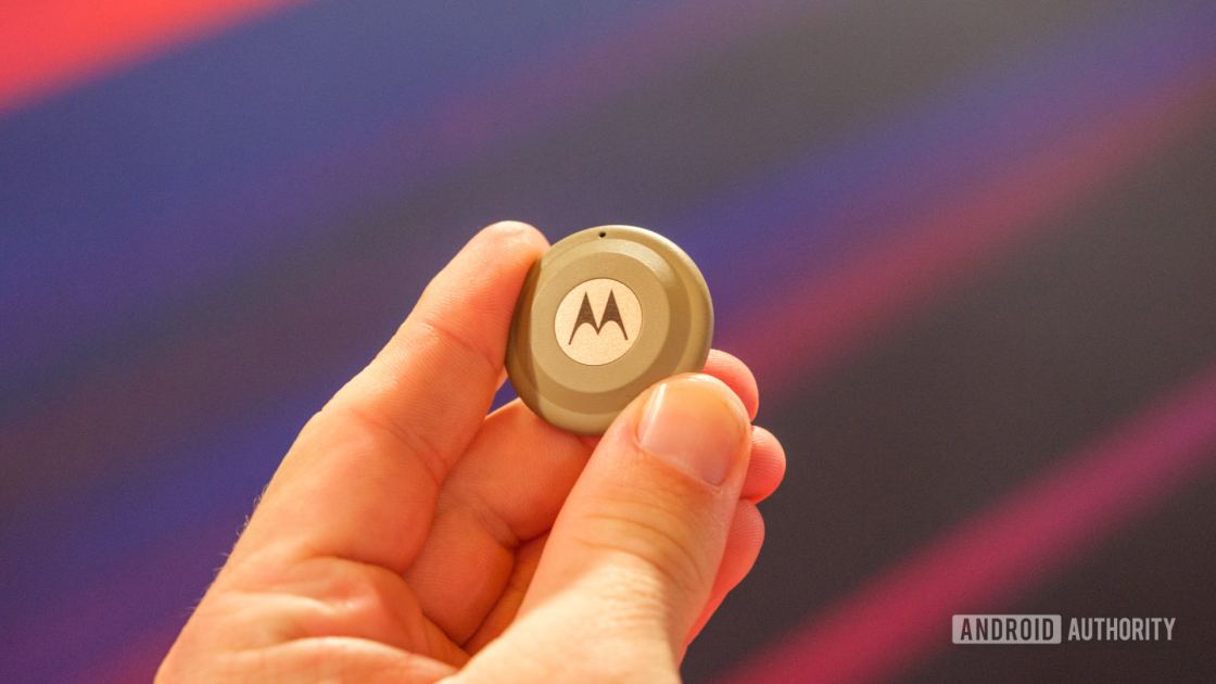 Moto Tag 2 quietly goes on sale in the US — here’s where you can pick one up