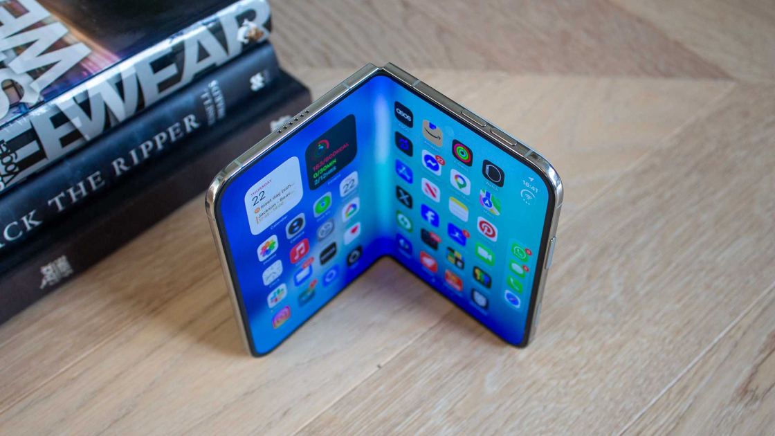 iPhone Duo hinge issue: What’s wrong with Apple’s folding phone and how to fix it
