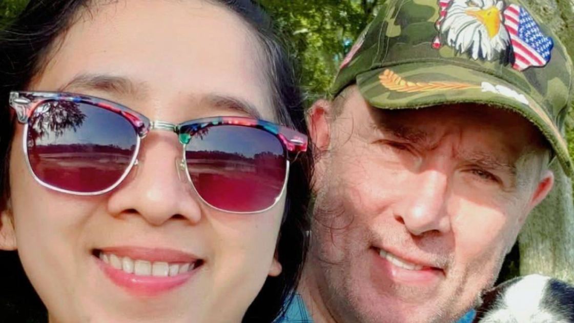 Meet the Filipino vloggers finding financial freedom and defying stereotypes abroad