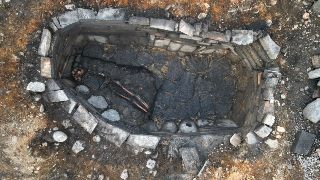  Body found at bottom of Scottish well may be from rare ritual burial performed centuries ago 